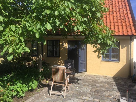 Charmig stuga i Simrishamns gamla stad på Österlen - Bild 34