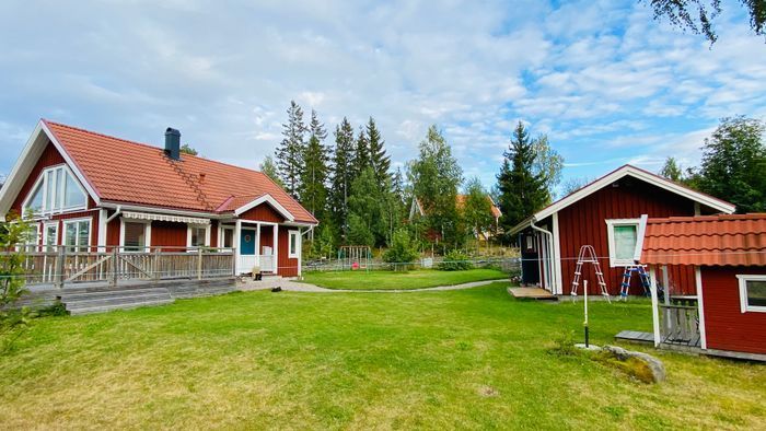 Hyr denna stuga i Fagerviken på 92 m². 6 sängplatser. Från 9 975 kr per vecka. Se bilder och tillgänglighet här.