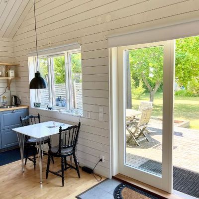 Modern stuga för två, i lugn miljö. - Bild 9