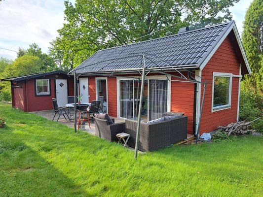 Mysigt sommarboende nära Mälaren