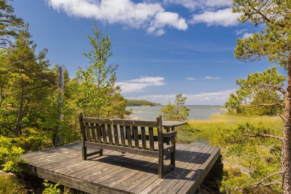 Vinterbonad stuga nära vatten, natur och golf - Bild 10