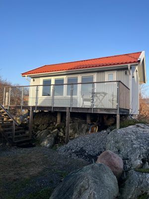 Lillstuga på tomten 2+2 personer kan bo här