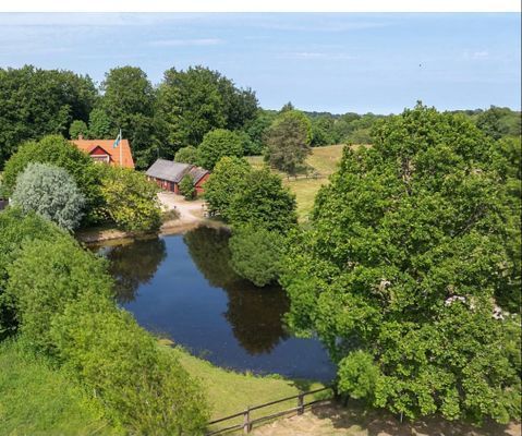 Stuga vid naturreservat