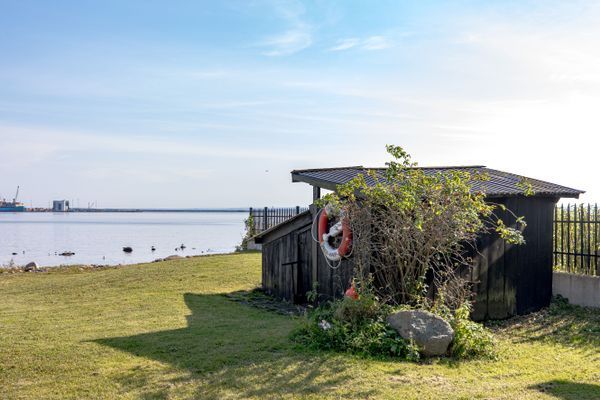 Bild 3 på Halmstads mest havsnära hus?
