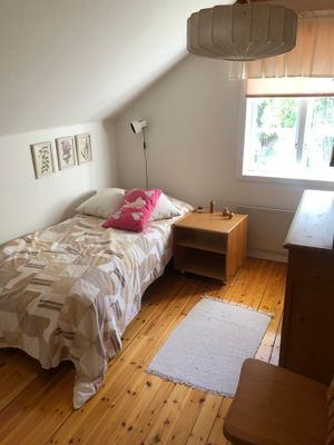 Rymligt sommarhus, fri havsutsikt och egen brygga - Bild 32