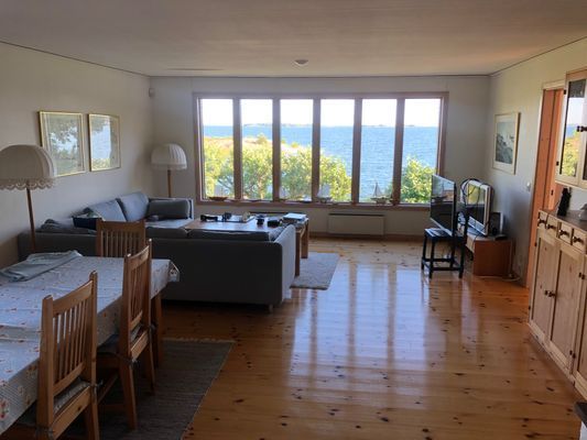 Rymligt sommarhus, fri havsutsikt och egen brygga - Bild 8
