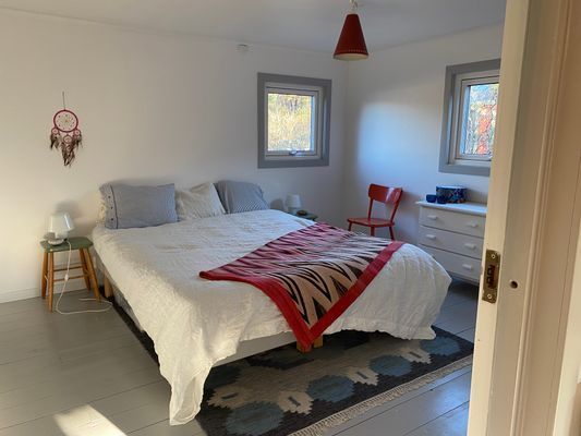 Hus med havsutsikt nära Själsö hamn utanför Visby - Bild 22