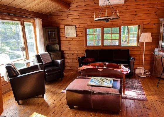 Bild 3 på Timmerstuga vid sjö