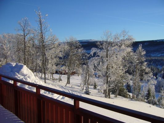 Utsikt från terassen, Väliste i bakgrunden