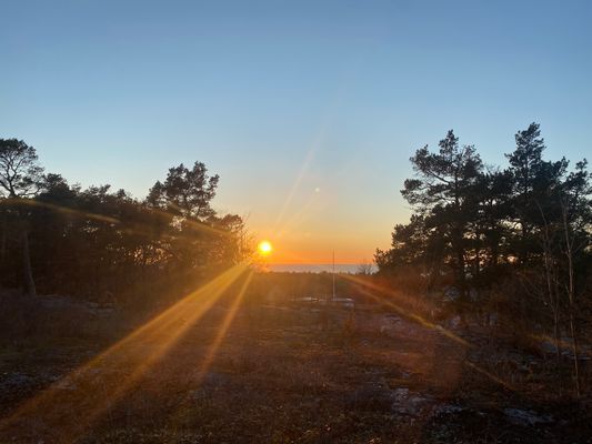 Bild 3 på Hus med havsutsikt nära Själsö hamn utanför Visby