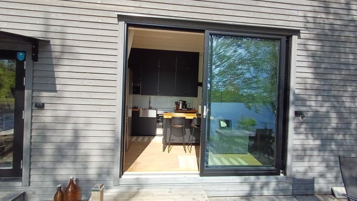 Sjöhuset - båtar, strand, bastu, brygga och grill! - Bild 18