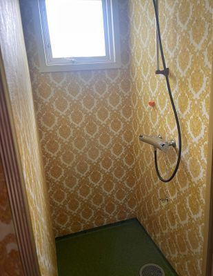 Hyr denna stuga i Karlshamn på 80 m². 4-7 sängplatser. Från 14 000 kr per vecka. Se bilder och tillgänglighet här.
