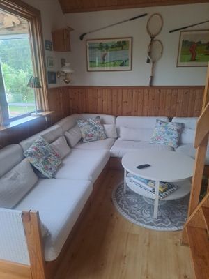 Hyr denna stuga i Halmstad på 60 m². 4-6 sängplatser. 5 000 - 10 000 kr per vecka. Se bilder och tillgänglighet här.