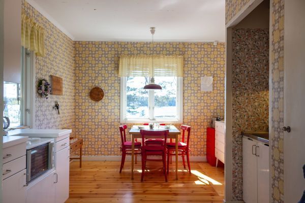 Privat sjötomt med egen brygga i sydväst - två hus - Bild 11