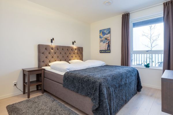 Sovrum 1 med dubbelsäng