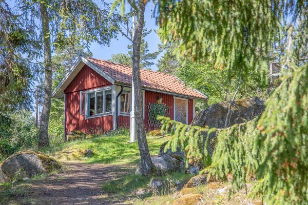 Bild 4 på Charmigt skärgårdshus med solig altan