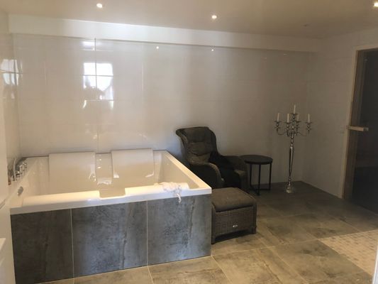 Stor fin villa med pool i Sigtuna nära Mälaren - Bild 12