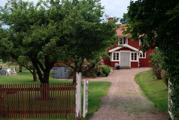 Hyr denna stuga i Hyssna på 200 m². 10 sängplatser. Från 12 000 kr per vecka. Se bilder och tillgänglighet här.