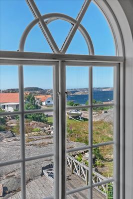 Rymligt sekelskifteshus vid havet - Bild 29