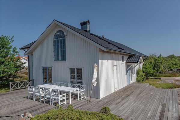 Rymligt sekelskifteshus vid havet - Bild 32