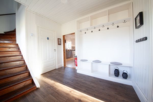 Bo mitt i naturen nära Kolmårdens djurpark. - Bild 17