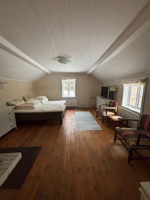 Charmig stuga på Ornö – nära hav, skog och natur - Bild 16