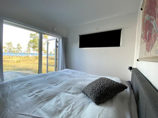 Villa med pool och havsutsikt. Gotland N Fårösund - Bild 8