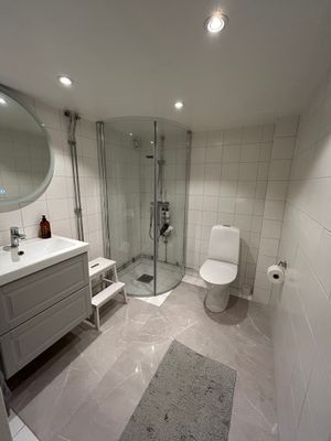 Nybyggd villa med pool nära havet och Göteborg - Bild 29