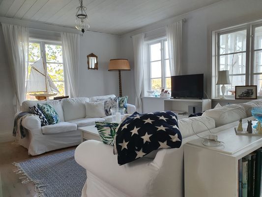 Skärgårdshus på Dalarö, sjötomt med bästa läge - Bild 10