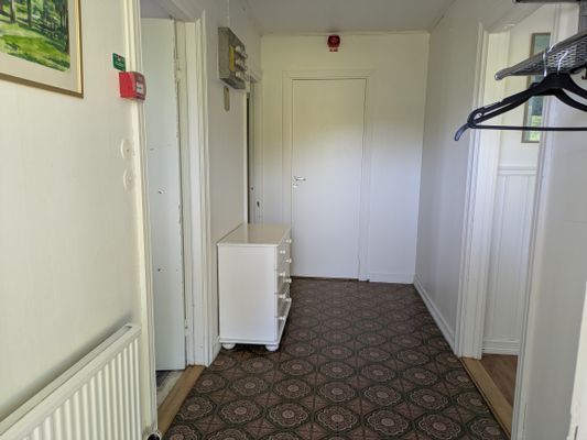 Hus vid sjö nära Varberg och Ullared - Bild 12