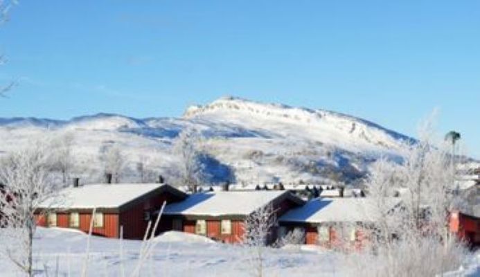 Stuga nära backen och längdskidor i Storlien