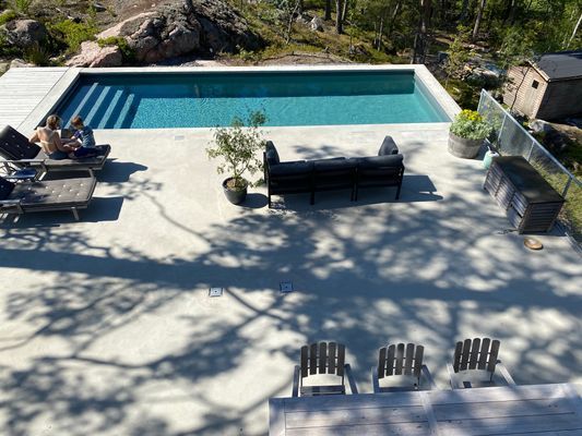 Hyr denna stuga i Värmdö på 155 m². 5-7 sängplatser. 45 000 - 60 000 kr per vecka. Se bilder och tillgänglighet här.