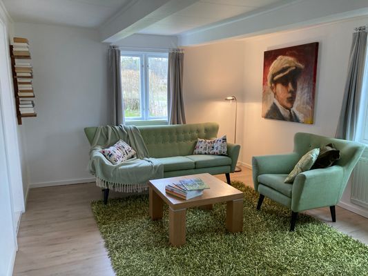 Hyr denna stuga i  på 70 m². 1 sängplatser. Från 7 210 kr per vecka. Se bilder och tillgänglighet här.