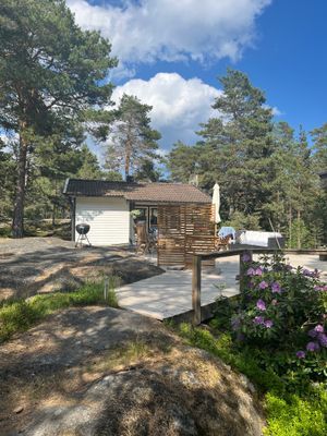 Charmig västkuststuga med närhet till havet