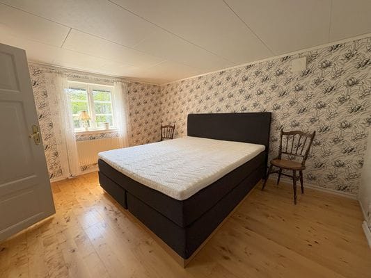 Bild 4 på Charmigt hus på lantlig gård nära sjö och natur