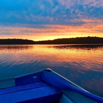 Enkel skärgårdsstuga med sjötomt och egen brygga. - Bild 24