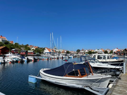 Havsnära boende i Grundsund med grill & uteplats - Bild 17