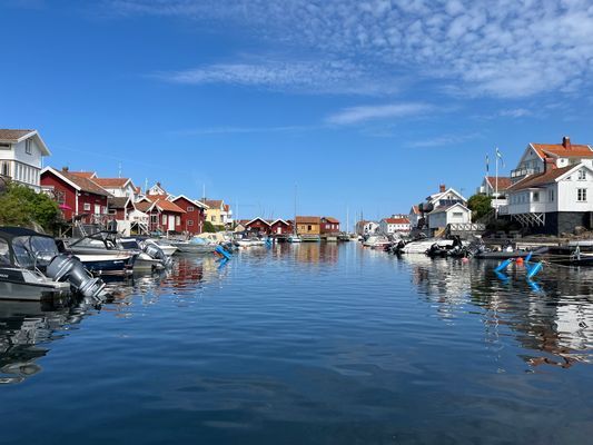 Havsnära boende i Grundsund med grill & uteplats