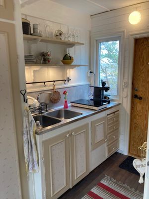 Bild 3 på Stuga med vedeldad bastu och Jacuzzi