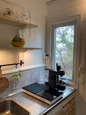 Stuga med vedeldad bastu och Jacuzzi - Bild 16