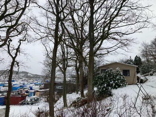 Stuga med vedeldad bastu och Jacuzzi - Bild 23