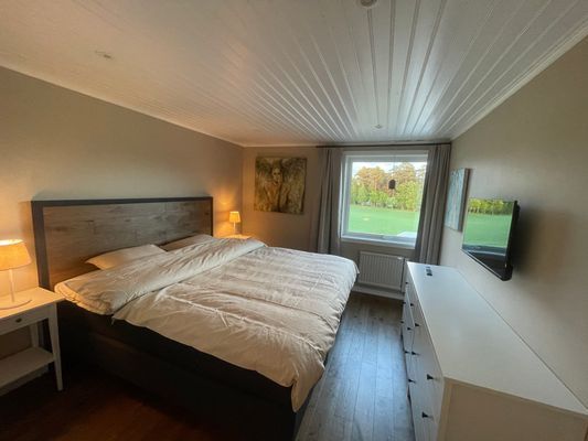 Mysigt hus med utsikt mot Bolmen - Bild 8