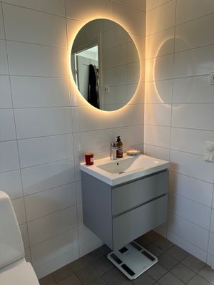 2-plansvilla med pool ett stenkast från bad - Bild 13