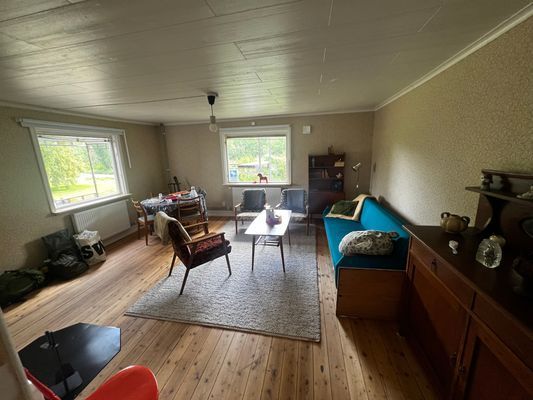 Hus i Karkashult nära sjö och Svenljunga stad - Bild 10