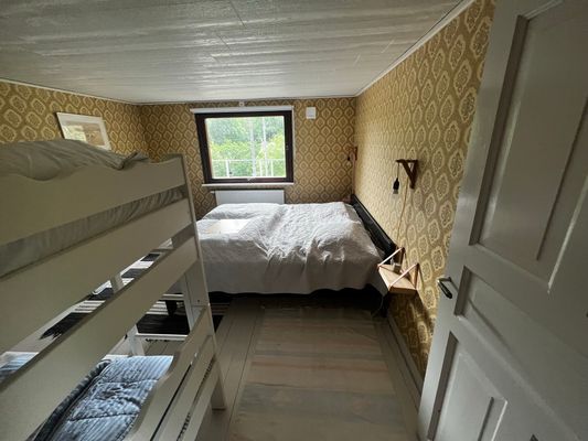 Hus i Karkashult nära sjö och Svenljunga stad - Bild 25