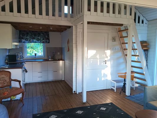Mysig stuga i lugna omgivningar på Telestad, Växjö - Bild 6