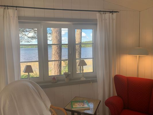 Hyr denna stuga i Borås på 50 m². 4-5 sängplatser. 750 - 950 kr per dag. Se bilder och tillgänglighet här.