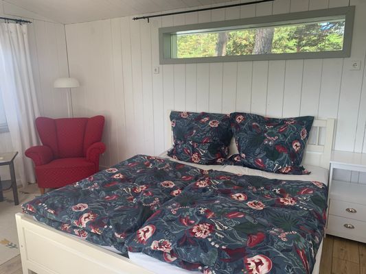 Strandstuga direkt vid sjökanten - Bild 7