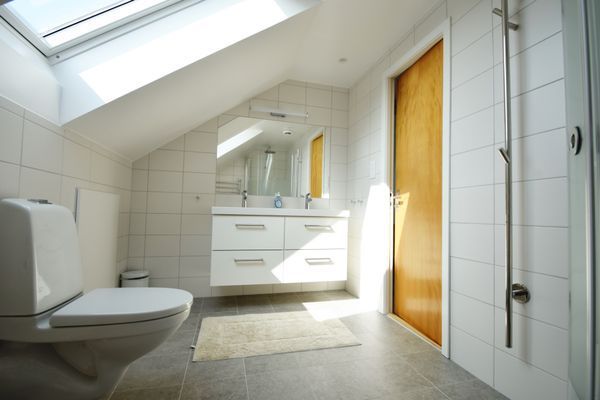 Stort hus nära havet i Skärhamn | SE09149 - Bild 18