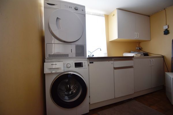 Stort hus nära havet i Skärhamn | SE09149 - Bild 30